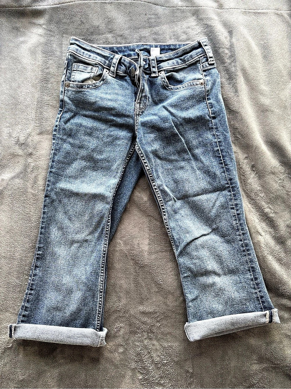 H&M Capri Jeans Size 4